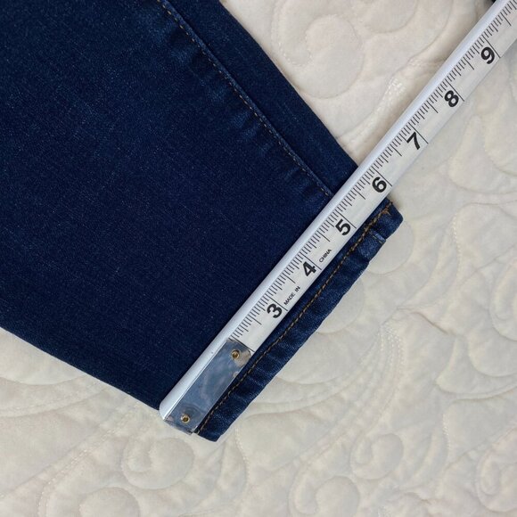 Chico's Girlfriend Slim Leg Ankle Jeans Dark Wash Blue Size 0 / 4R - Picture 13 of 14